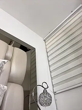 ALISSON_FOXXX1 live sex cam