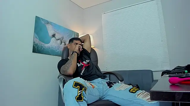 vincen_jose live sex cam