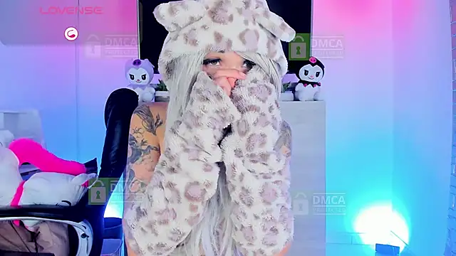 Palmer-Foster live sex cam