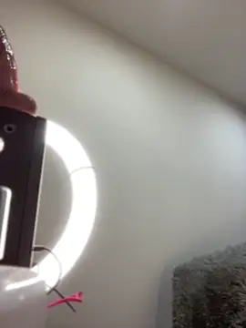 MiaJones21 live sex cam