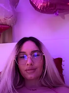 mollyxxx live sex cam