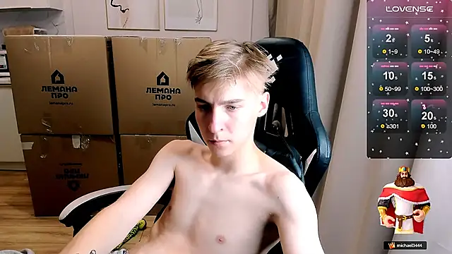 MrSexyCum4U live sex cam