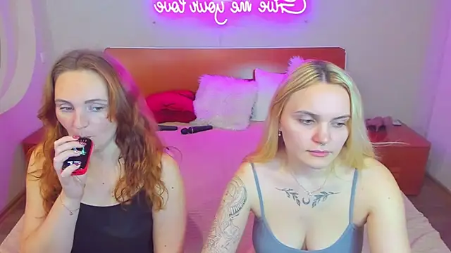 MagicEyess live sex cam