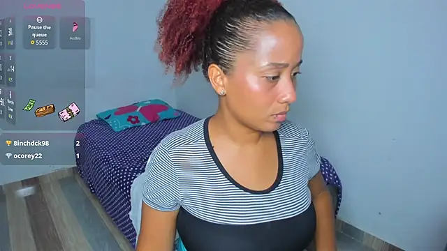 zandra_kiman live sex cam