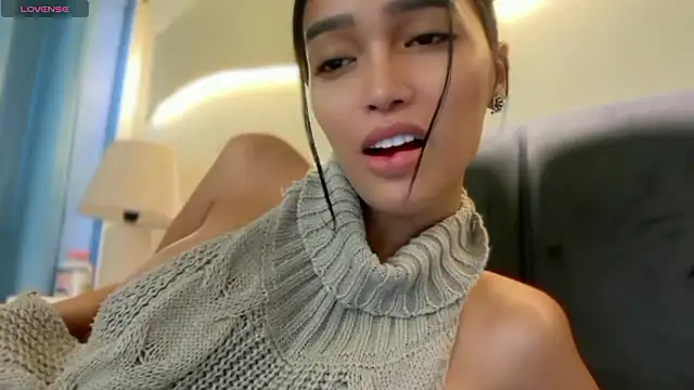 _caroline69 live sex cam