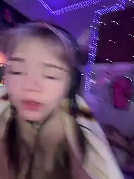 Cutiepiespanks live sex cam