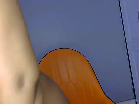 Doja_Peach live sex cam