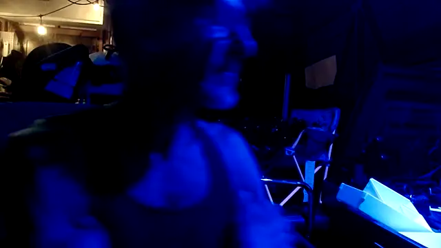 pepperteal live sex cam