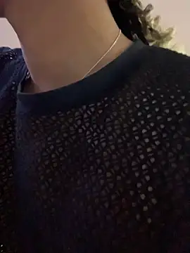 Maxim-Walker live sex cam