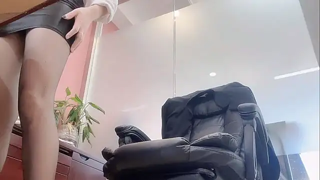 Maneki-nekoo live sex cam