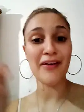 larubia_arg live sex cam