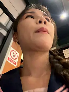 Adora188 live sex cam