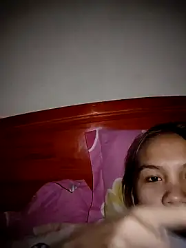 Anne8386 live sex cam