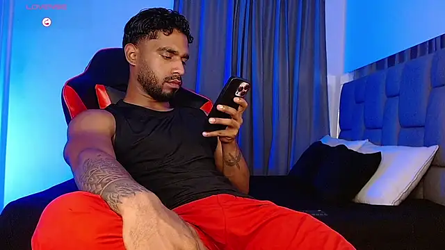 Christian_thor live sex cam