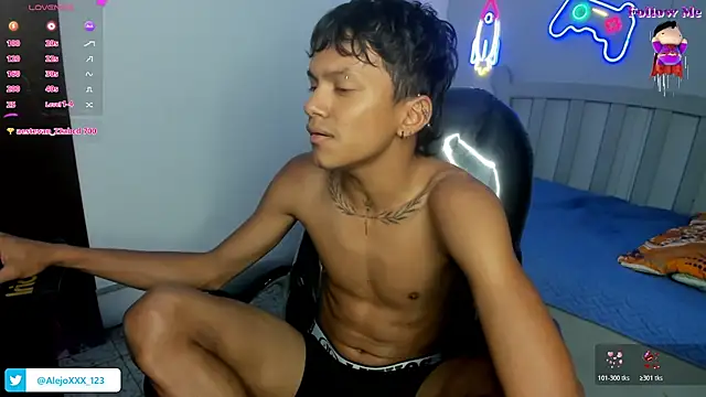 loistwink_ live sex cam