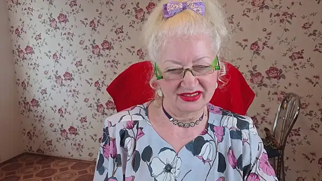 Maya_Mayflower live sex cam