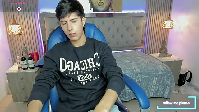 Estiv18_ live sex cam