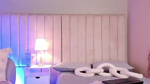 Paulina_Monroy live sex cam