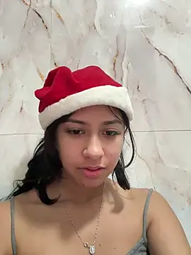 lynn9000 live sex cam