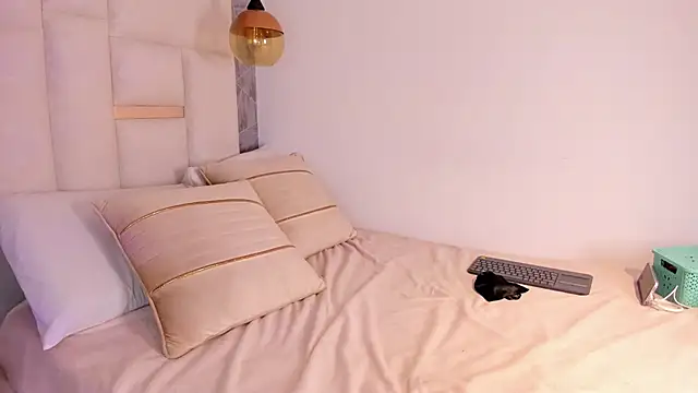 _im_alaya live sex cam