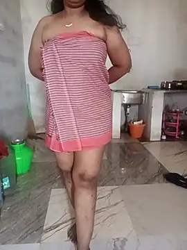 MaaliiiPonuTamil live sex cam