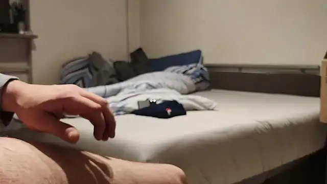 Alphapimmelchen live sex cam