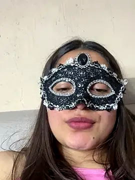 LiaDravenX live sex cam