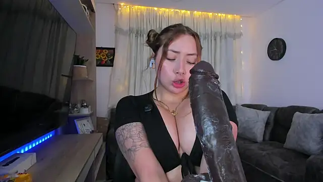 Mariana_Castro9 live sex cam