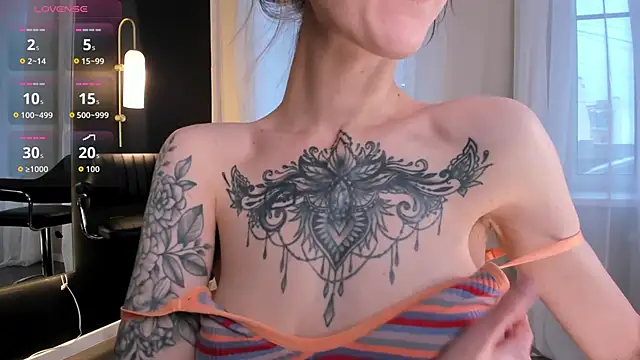 Lola_Missy live sex cam