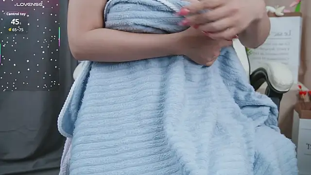 loveMeooMeoo live sex cam