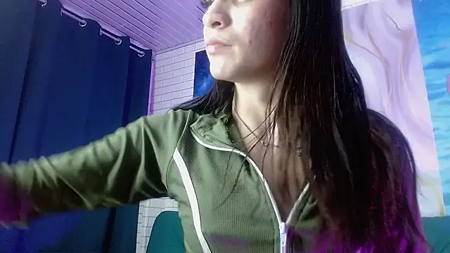 madalia303av live sex cam