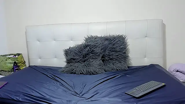 MissyJolie_ live sex cam