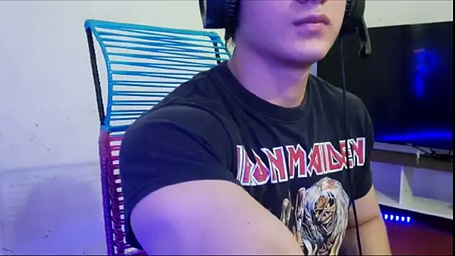 ErickWalton live sex cam