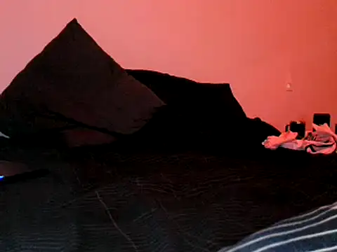 Iscariot19 live sex cam