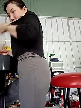 Ana-love2025 live sex cam