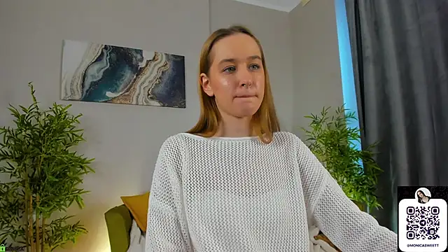 Sweett_Monica live sex cam