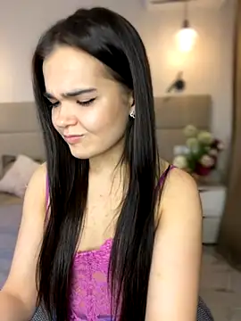 BabyShy- live sex cam