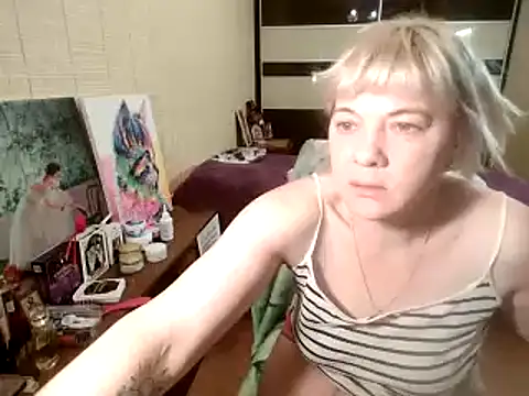 Lia_Laguna77 live sex cam