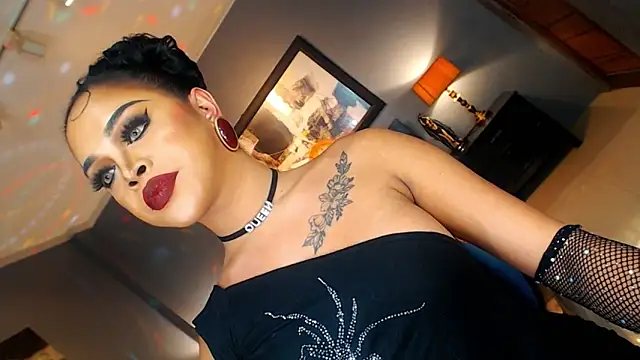 MarryQueen22 live sex cam