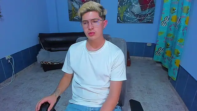 patrik_027 live sex cam