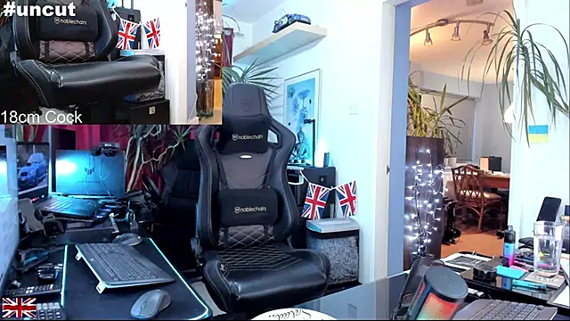 OnlineBossUK live sex cam