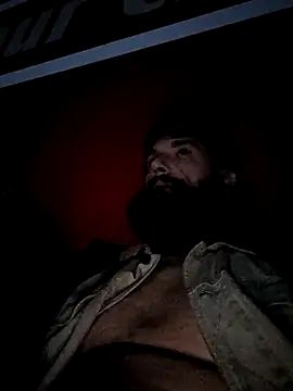 Armyexhibitionistvet live sex cam