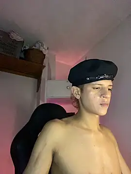 tylernova live sex cam