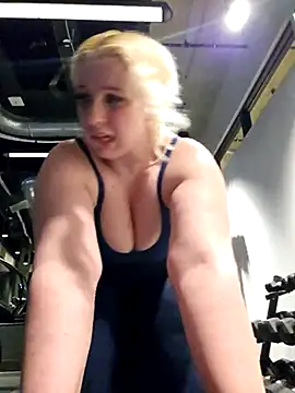 RaisingDaisy live sex cam