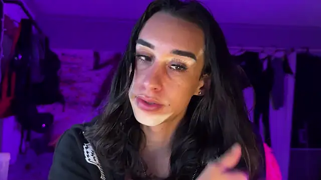 xoFrankie live sex cam