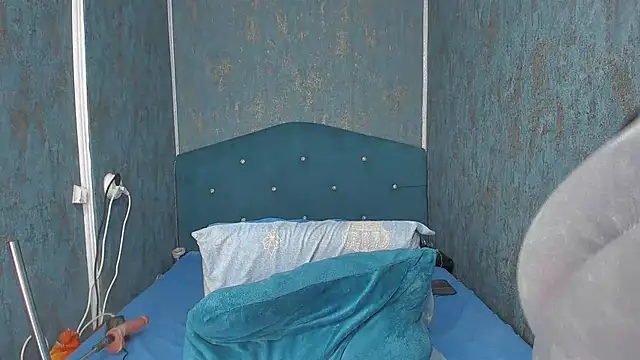 RedAssHottie live sex cam