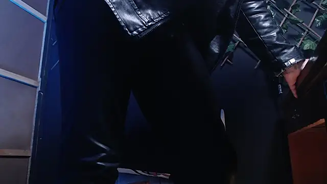 Dicaprioo_ live sex cam