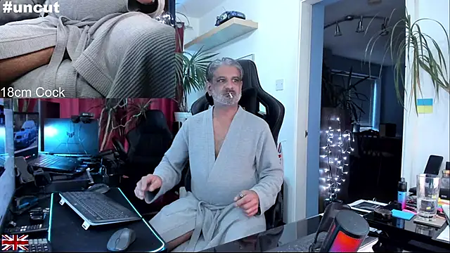 OnlineBossUK live sex cam