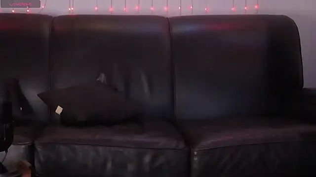 DamienSliick live sex cam