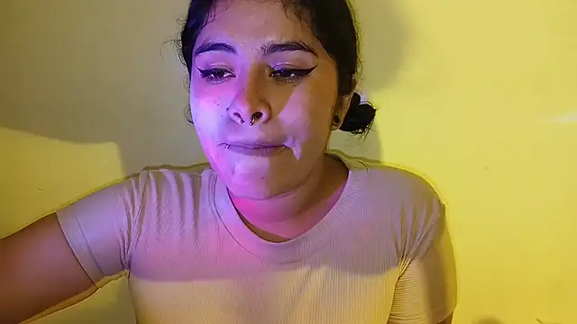 Magic_Alicee_ live sex cam